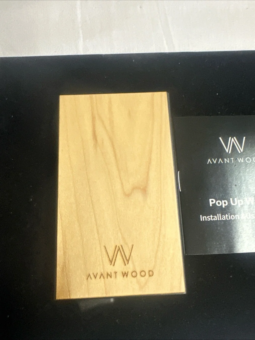 Aventwood Men’s Wood Popup Wallet Cardholder